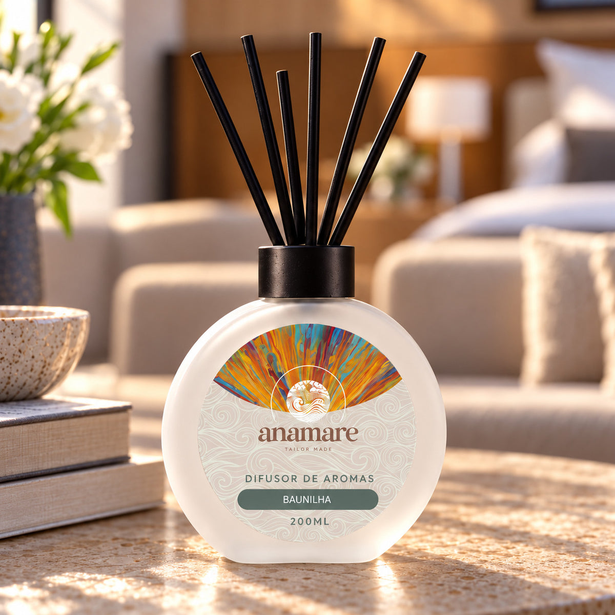 Difusor de Aromas Anamare 200 mL Baunilha, de perto, com varetas pretas