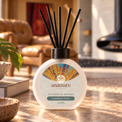 Difusor de Aromas Anamare 200 mL Champanhe Toast, de perto, com varetas pretas