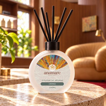 Difusor de Aromas Anamare 200 mL Lavanda, de perto, com varetas pretas