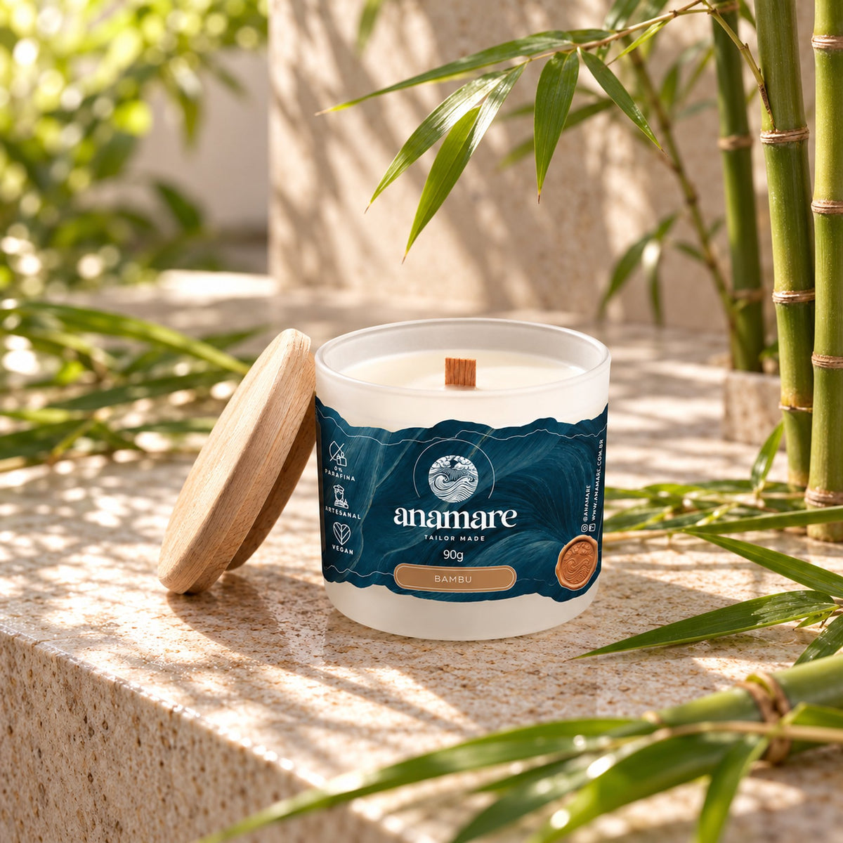 Vela aromática Moyen 90 g Bambu em cena, plano aberto
