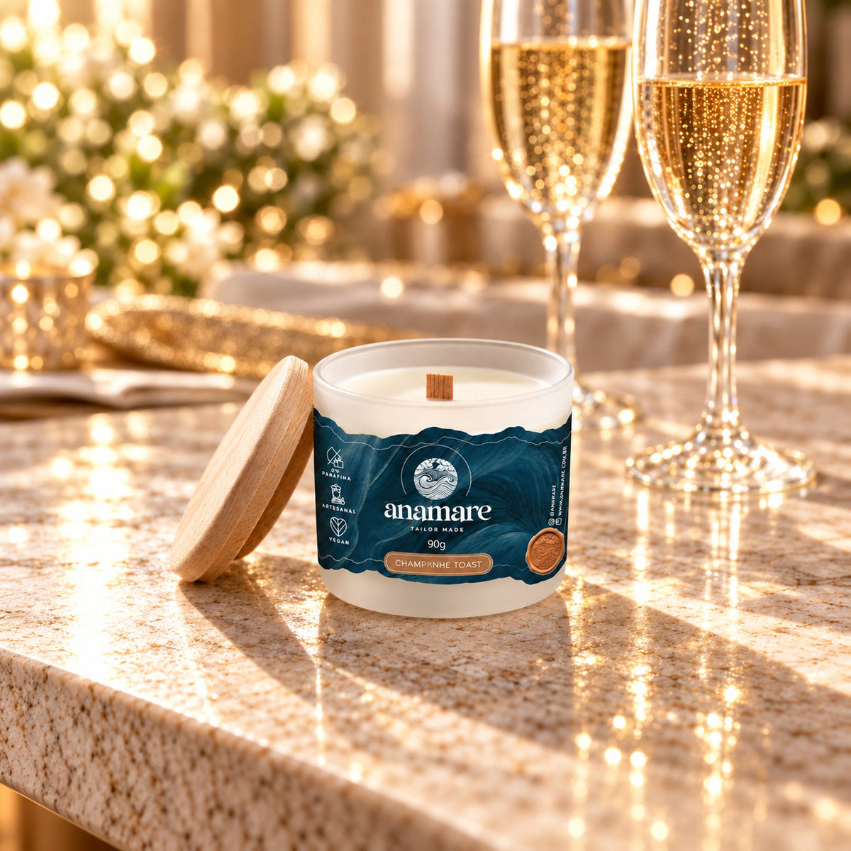 Vela aromática Moyen 90 g Champanhe Toast em cena, plano aberto